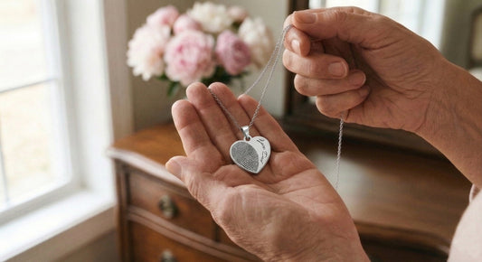 A Gift as Unique as Her DNA: Why Fingerprint Jewelry is the Ultimate Mother's Day Surprise