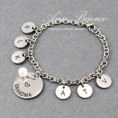 Personalized Grandma Bracelet with Grandchildren Initials - Custom Engraved Name Disc Pearl Charm Jewelry - Maria